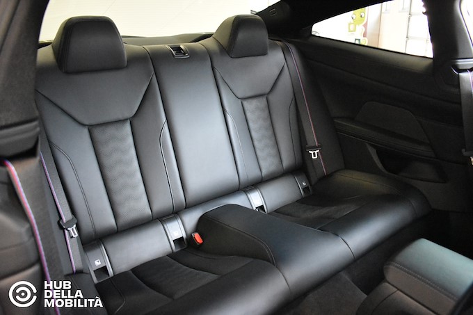 BMW M4 Competition M xDrive Driver's Package